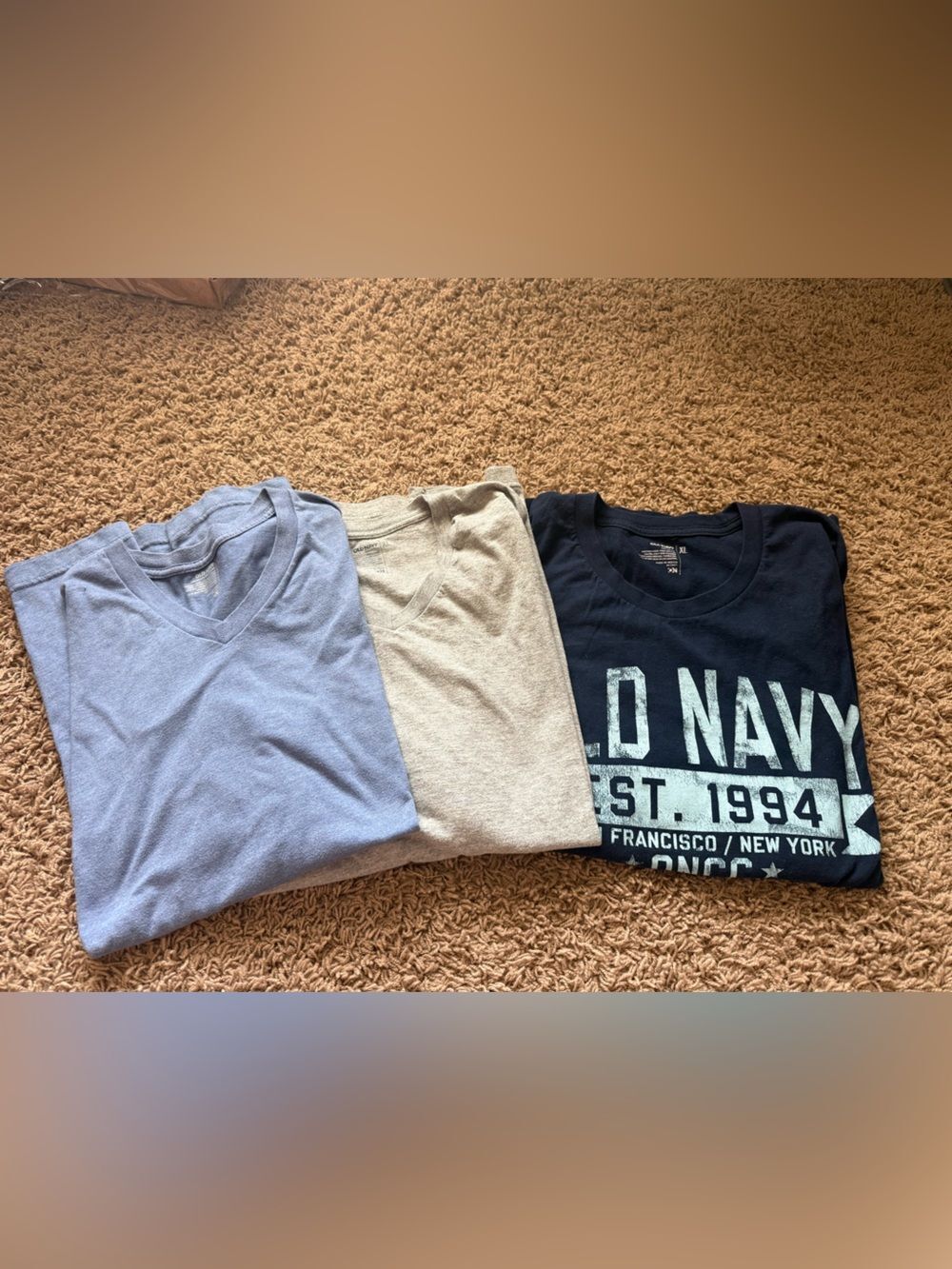Old Navy Men's Navy Graphic Tee with Light Blue and Light Gray V-Necks XL
